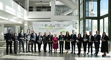 İTÜ 'Karbonsuz Karbon Zirvesinde Türkiye Karbonsuzlaşma Yolu...''