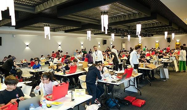 Genç mucitler sahneye çıktı!