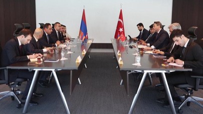 Enerji Bakanı Bayraktar “Ermenistan Bölgesel Yönetim ve Altyapı Bakanı Khudatyan ile …”