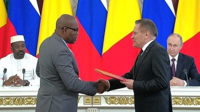Rusya ve Mali ''Nükleer Enerji'' için imza attı!