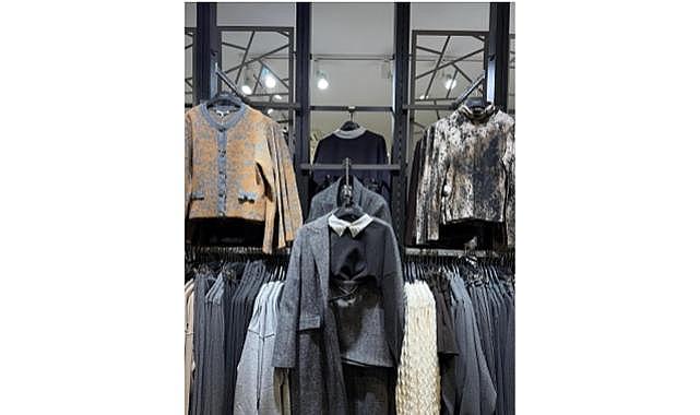 Atık kumaşları elbise askısına dönüştürüyor!