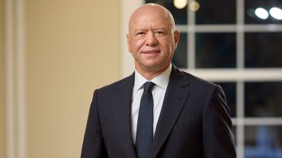 Koç Holding'in 6 aylık geliri 29,6 milyar dolar oldu