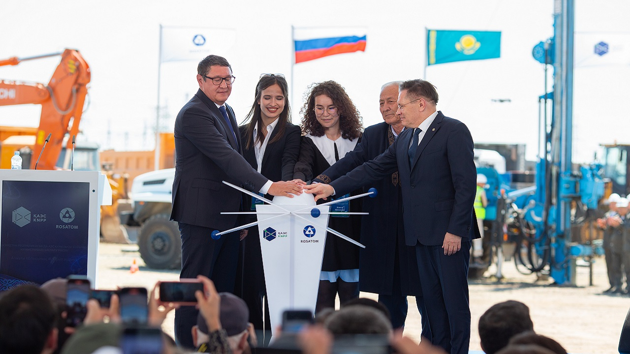 Rusya &#039;KAZAKİSTAN&#039;a nükleer santral kuruyor