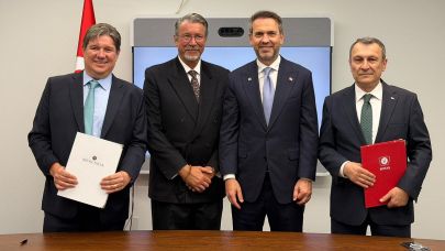 BOTAŞ '70 milyar metreküplük LNG alım anlaşması imzaladı'