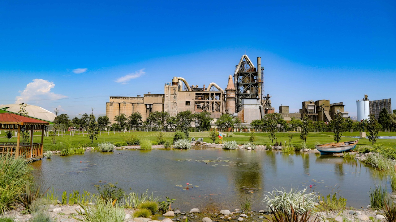 Akçansa Sürdürülebilirlik Performansı ile Uluslararası Alanda Zirvede