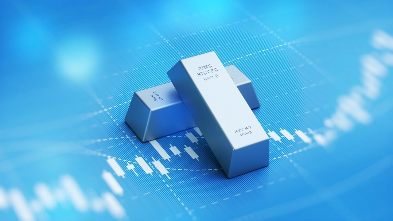 Türkiye’nin ilk faizsiz gümüş fonu işleme başladı!