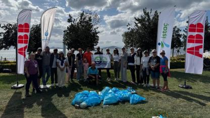 ABB ve TURMEPA’dan İstanbul’da örnek kıyı temizliği buluşması