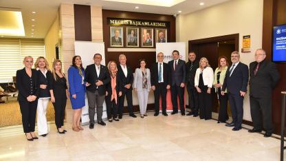 “Dönüşümün Gücü: İş Dünyasının Sürdürülebilirlik Yolculuğu”