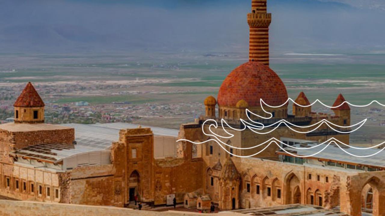 Dünyanın ilk kalorifer tesisatına sahip sarayı - Aksa Doğalgaz!