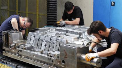 Karel Kalıp "Yerli yeni nesil elektrikli araç projeleri..."