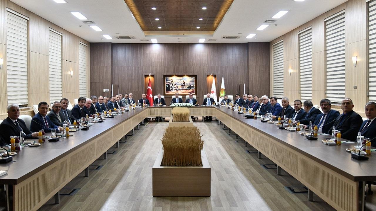 TKİB 'EÜAŞ Genel Müdürü  Zafer Benli Başkanlığında Toplandı'