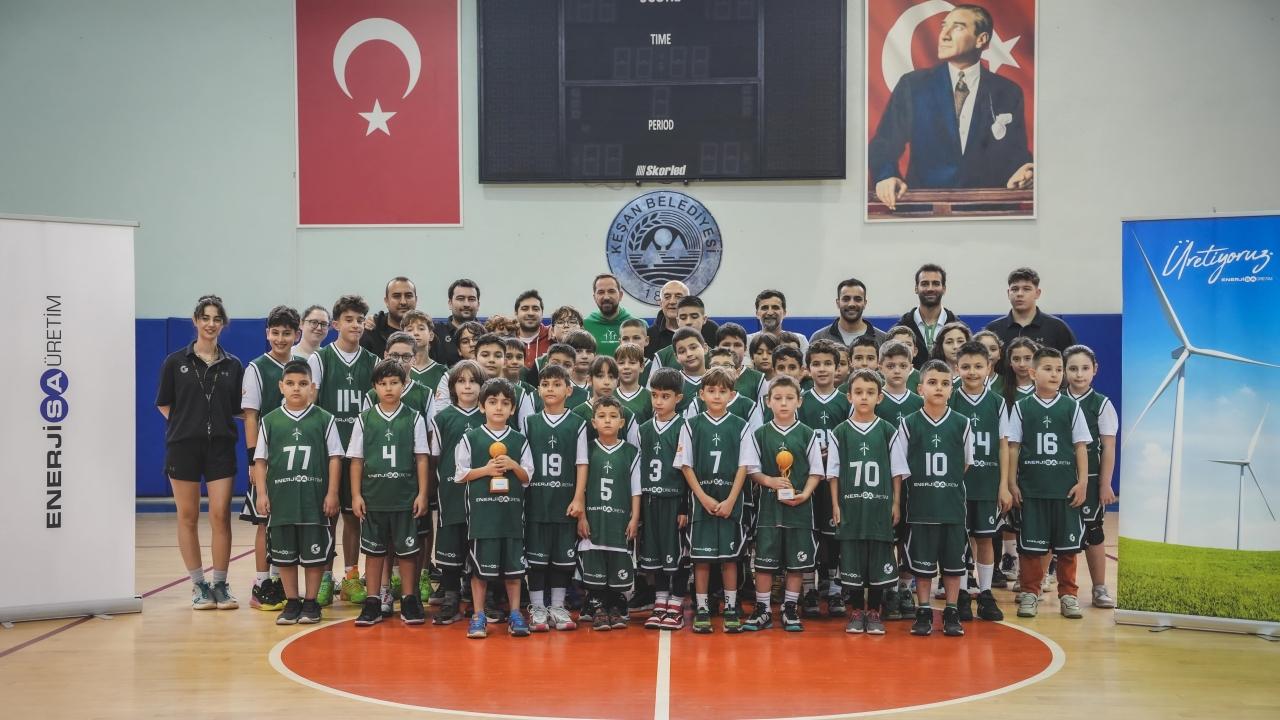 Enerjisa Üretim ve Güler Legacy, 2.300 çocuğa ulaştı