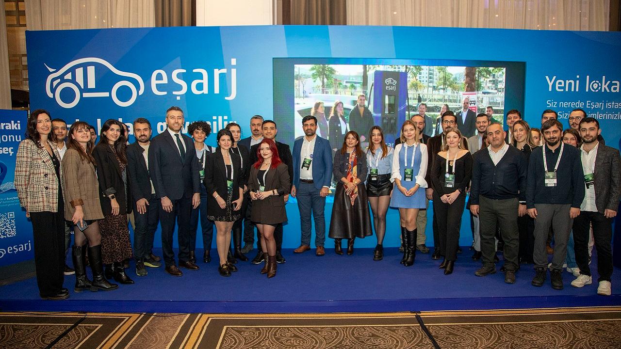Eşarj &#039;12 bin müşterinin talebi ile İZMİR Aliağa Şarj İstasyonu açtı!
