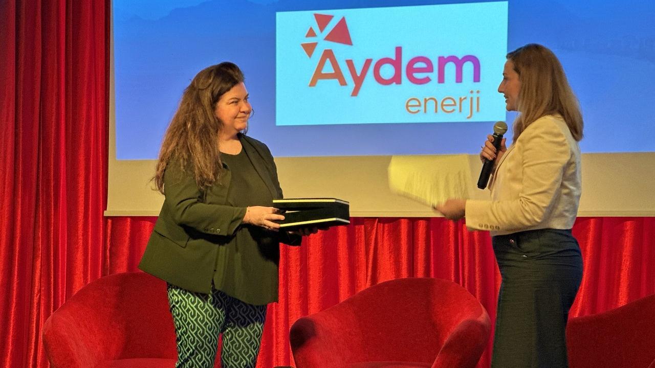 Yılın ENERJİK Kadını Ödülü&#039; sahibini buldu!