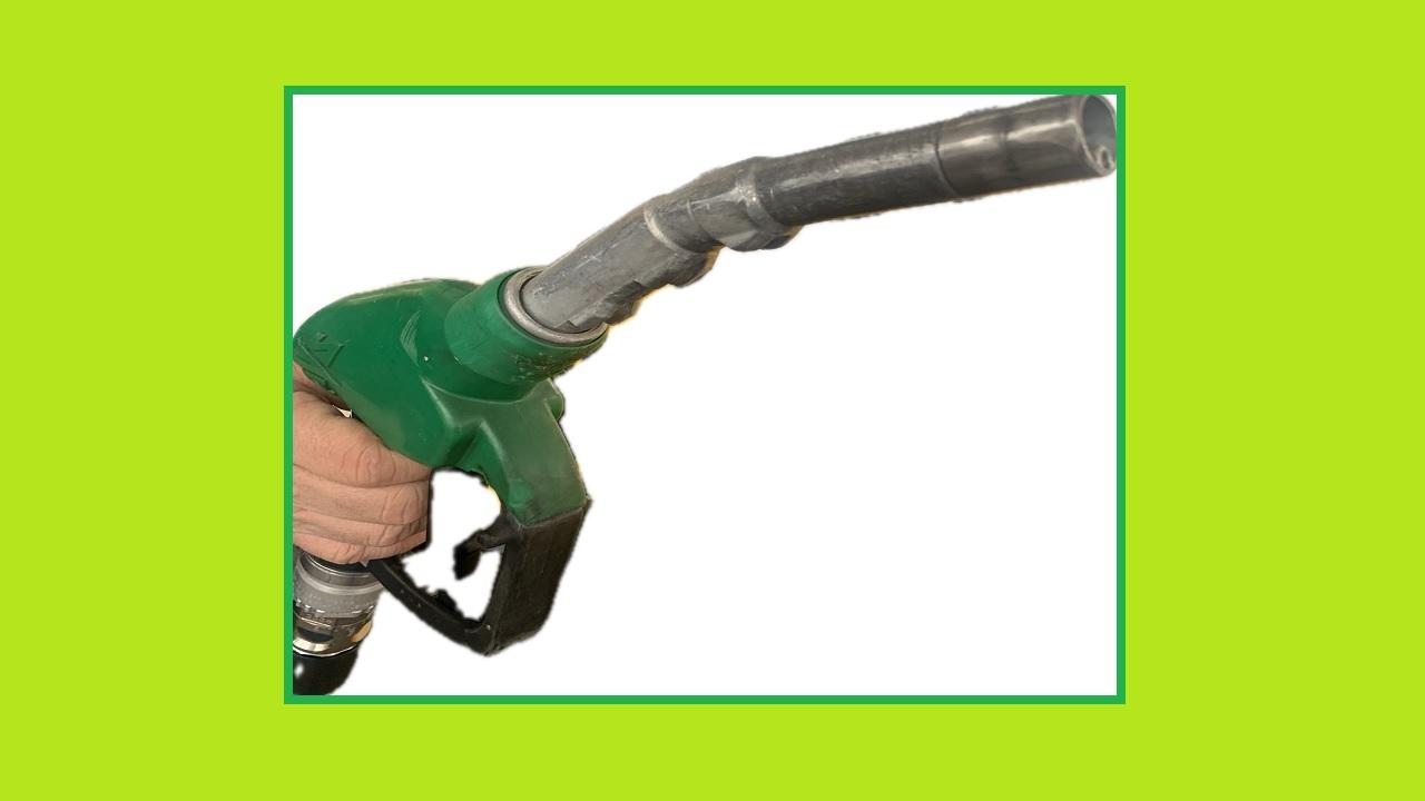 Benzin fiyatları 'Benzine litre de 1,11 TL'