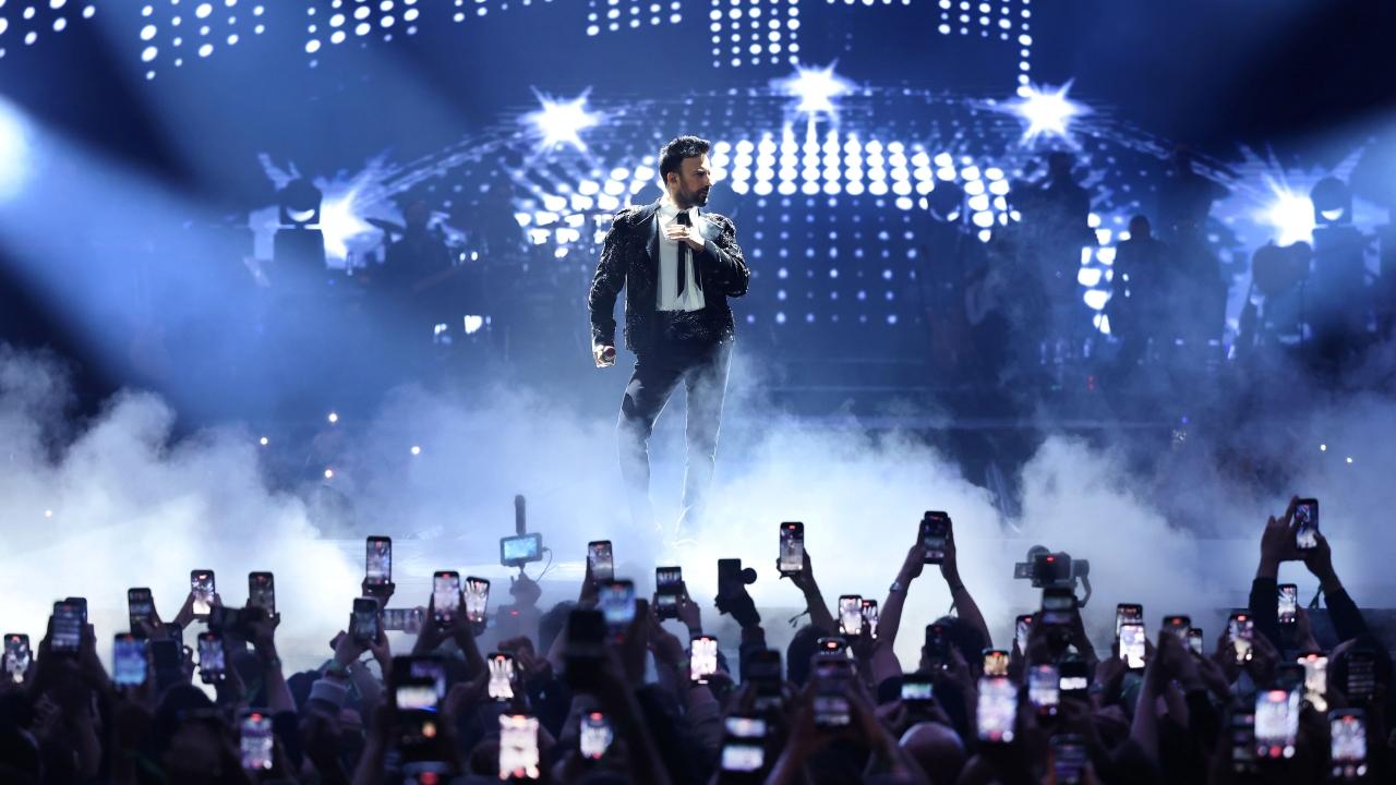 GÜNCEL ''Megastar Tarkan İstanbul'da''