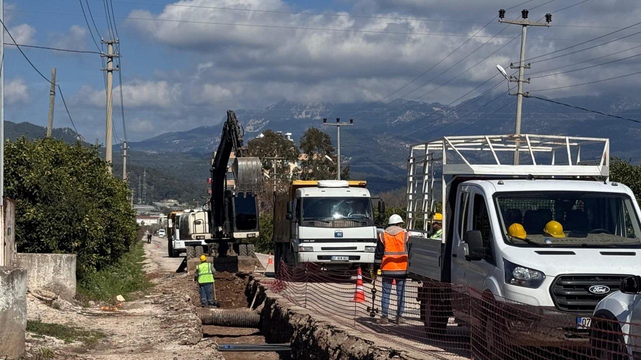 AEDAŞ 'Kumluca’ya   558 milyon TL şebeke yatırımı'