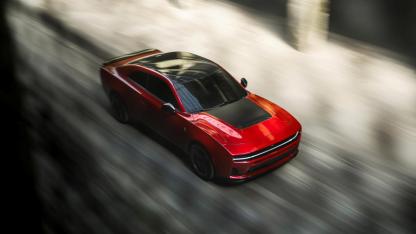 Stellantis “Elektrikli araçlar, hibritler ve gelişmiş içten yanmalı motorlardan…”