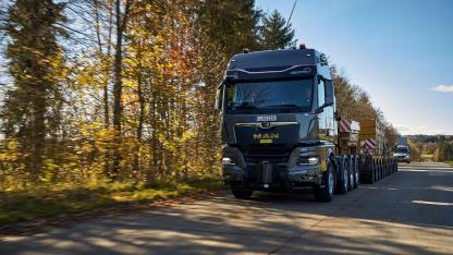 Yeni Aslan Kral 'MAN, 250 Tonluk Dev Çekicisini Tanıttı'