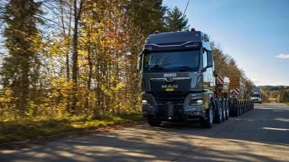 Yeni Aslan Kral 'MAN, 250 Tonluk Dev Çekicisini Tanıttı'