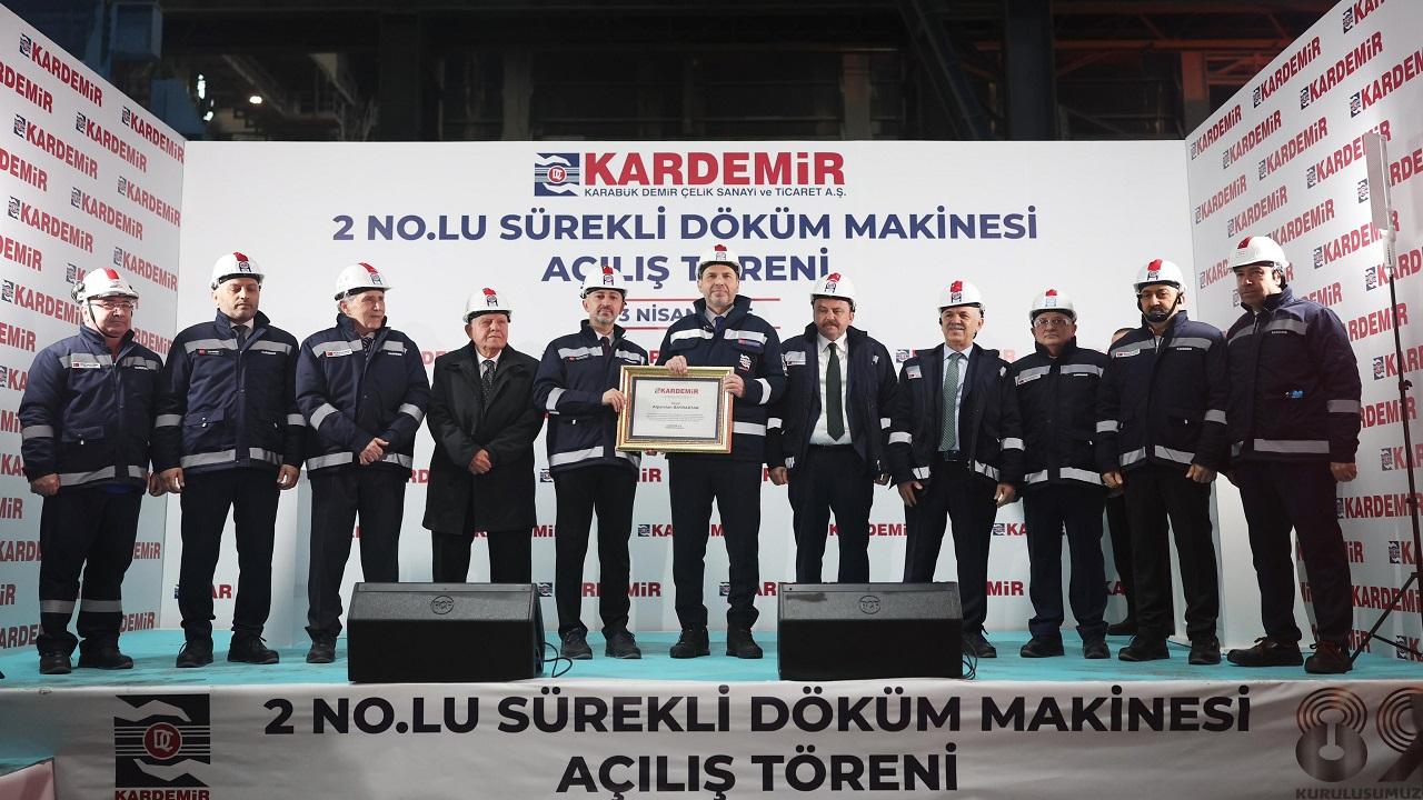 Enerji Bakanı Bayraktar KARDEMİR Onursal Başkanı oldu