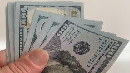 Petrol fiyatı tekrar 100 doların üzerine çıktı'