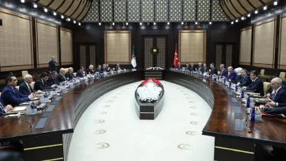 Cezayir ile LNG'den sonra 'Petrol ve Doğal gaz İş Birliği