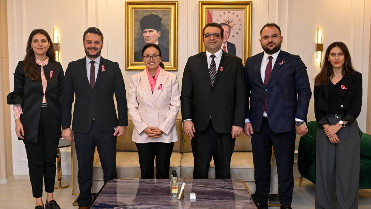 Uludağ Elektrik’ten Meme Kanserine Karşı “Pembe Farkındalık”