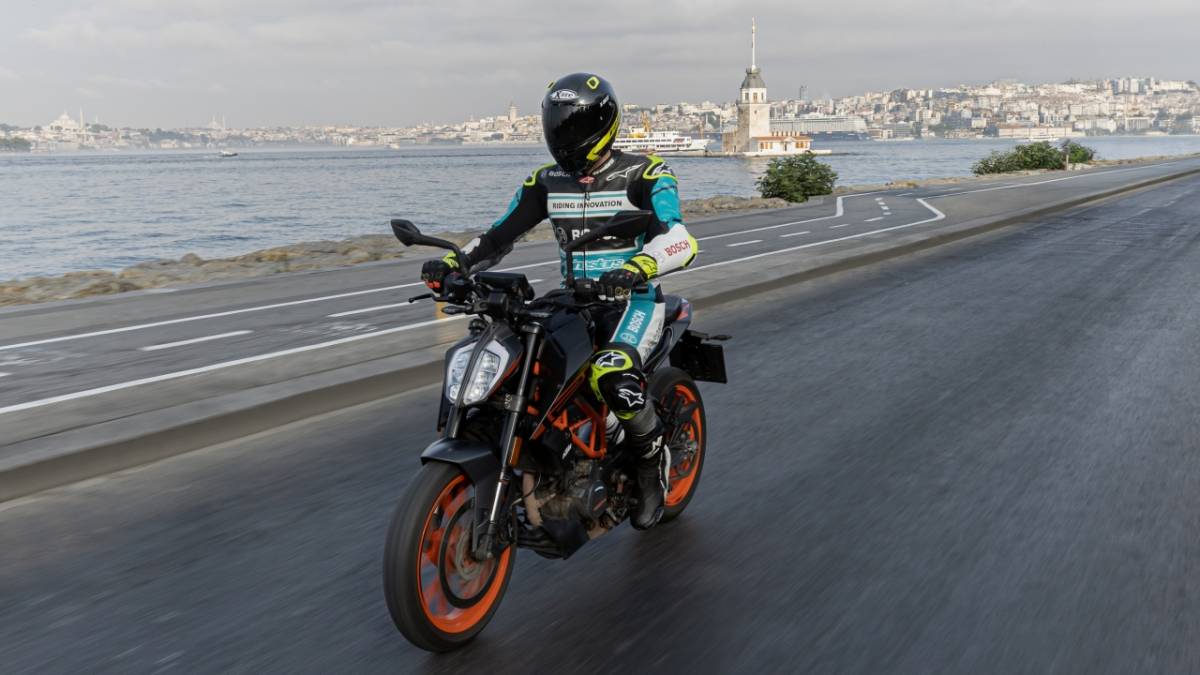 Bosch “Motosiklet ABS güvenliğinde …”