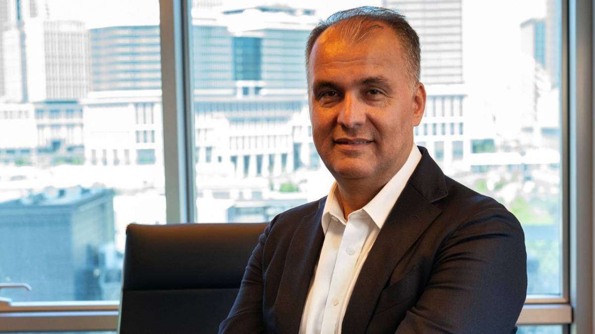 Sokak lambaları elektrik üretecek - Her direk bir GES'e dönüşecek!