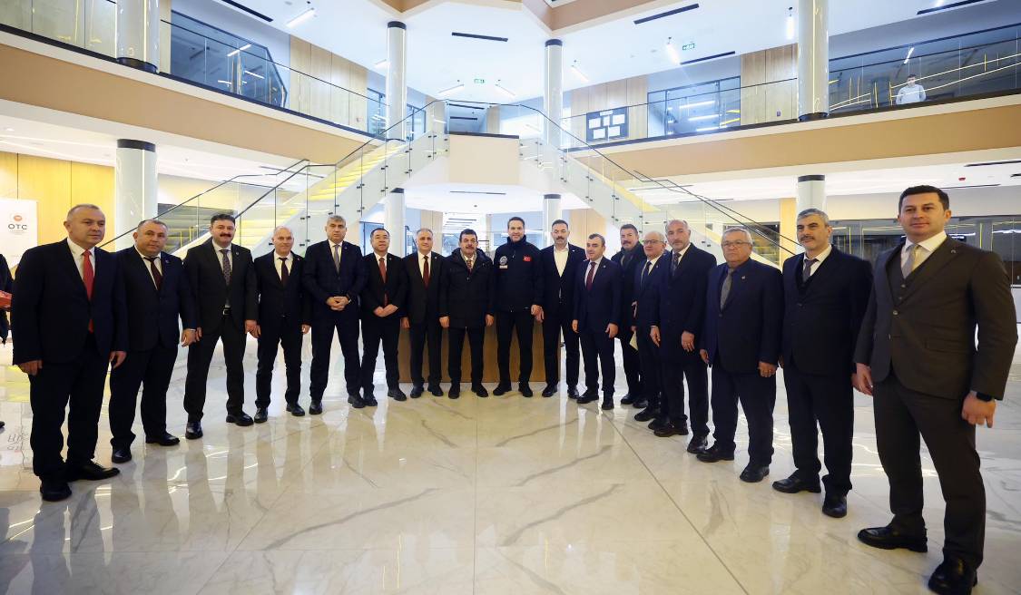 Bakan Bayraktar “Türkiye’nin ENERJİ üssündeyiz”