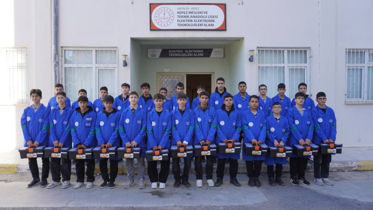 AEDAŞ ve Antalya İl Milli Eğitim Müdürlüğü 3 yıllık yeni protokole imza attı!