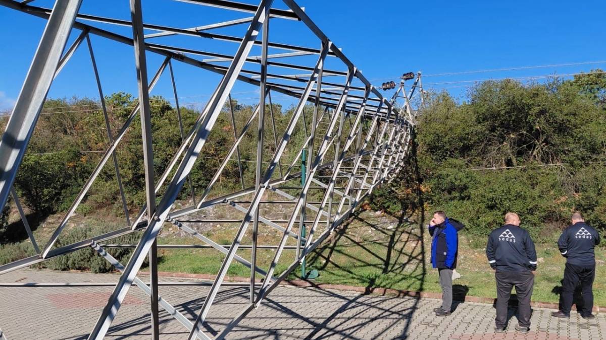 SEDAŞ “Şiddetli lodos ve fırtınaya karşı sahada”