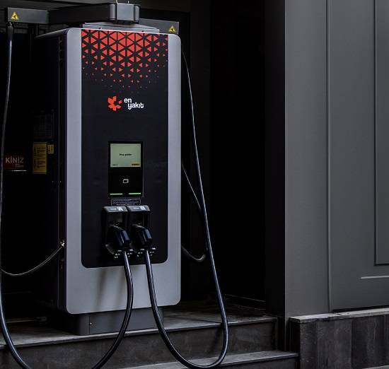 En Yakıt ''Bayrama ÖZEL'' 5 Elektrikli Araç Rotası hazırladı