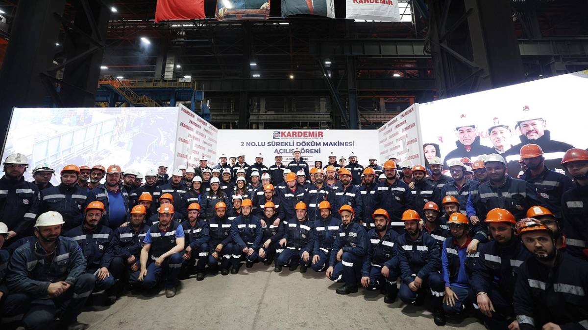 Enerji Bakanı Bayraktar KARDEMİR Onursal Başkanı oldu