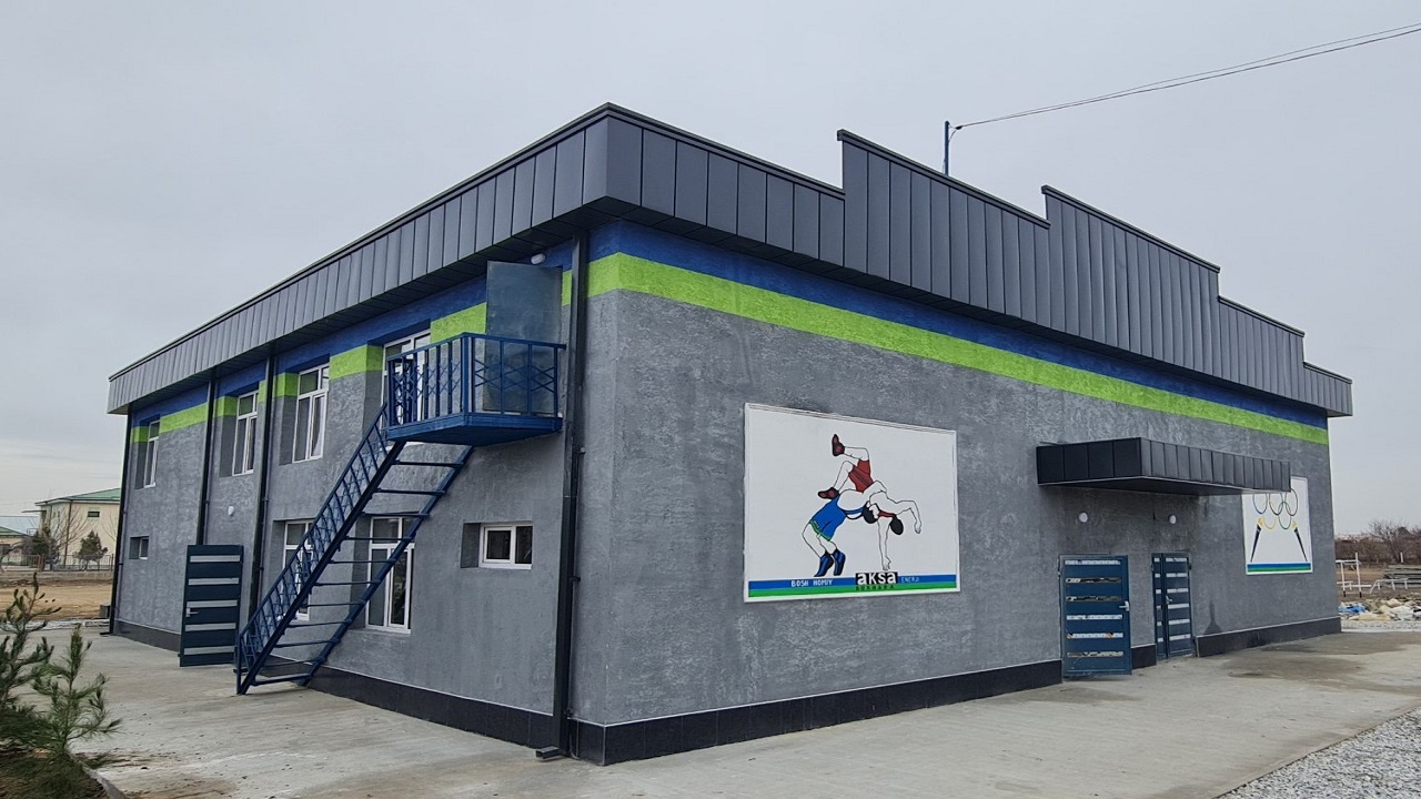 'Aksa Enerji Özbekistan Spor Salonu' Enerji Şirketleri Sosyal Projeleri