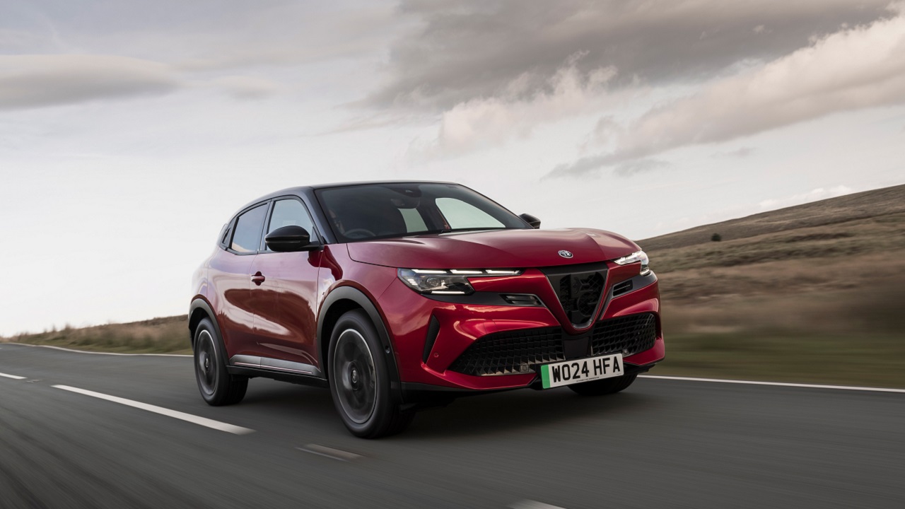 Alfa Romeo YENİ kampanya başlattı '300 bin TL 12 ay vade'