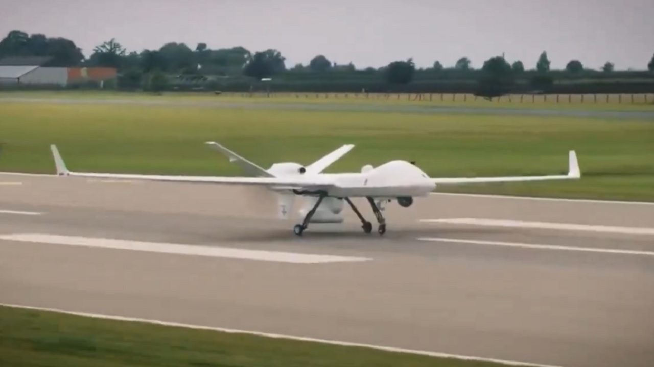 İHA pilotu nasıl olunur? İHA pilotu olmak için ne yapmalı?