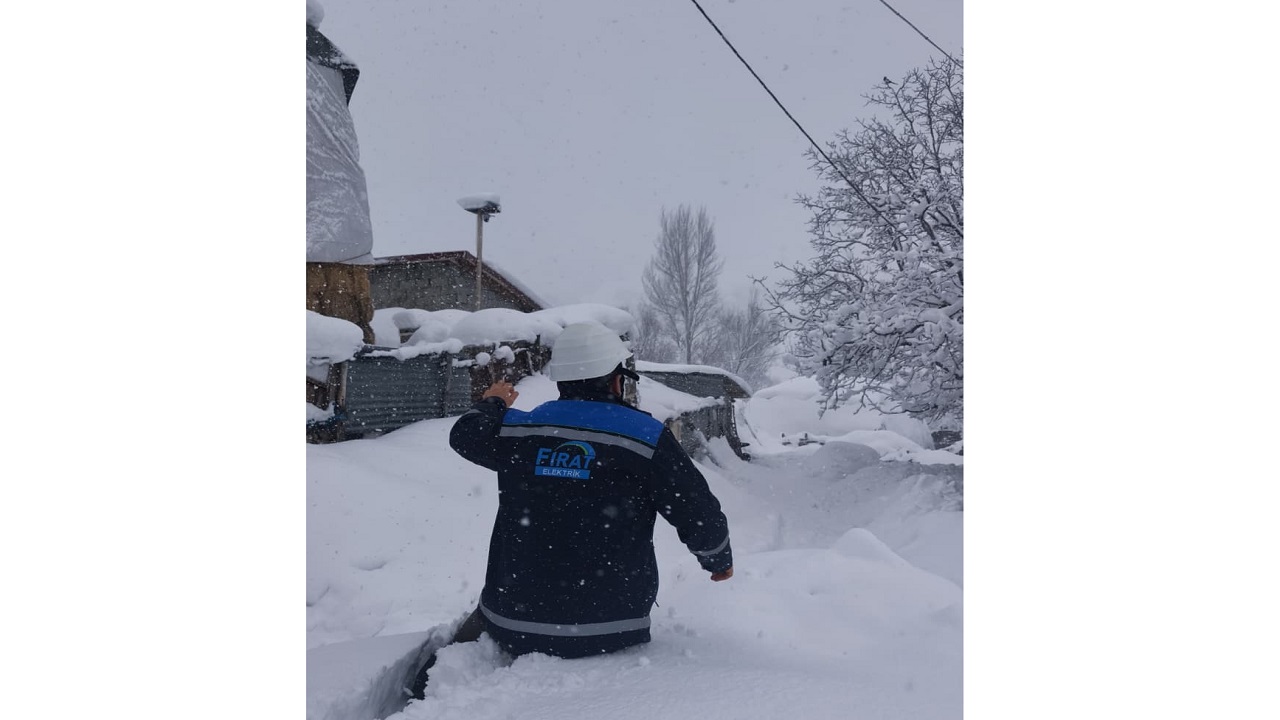 Tunceli'de KIŞ 'Fırat EDAŞ ekipleri sahada'